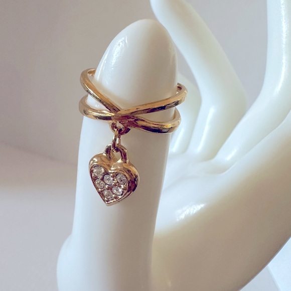 Gold tone boho ring set all different sizes layering rings 4 total - Picture 2 of 6